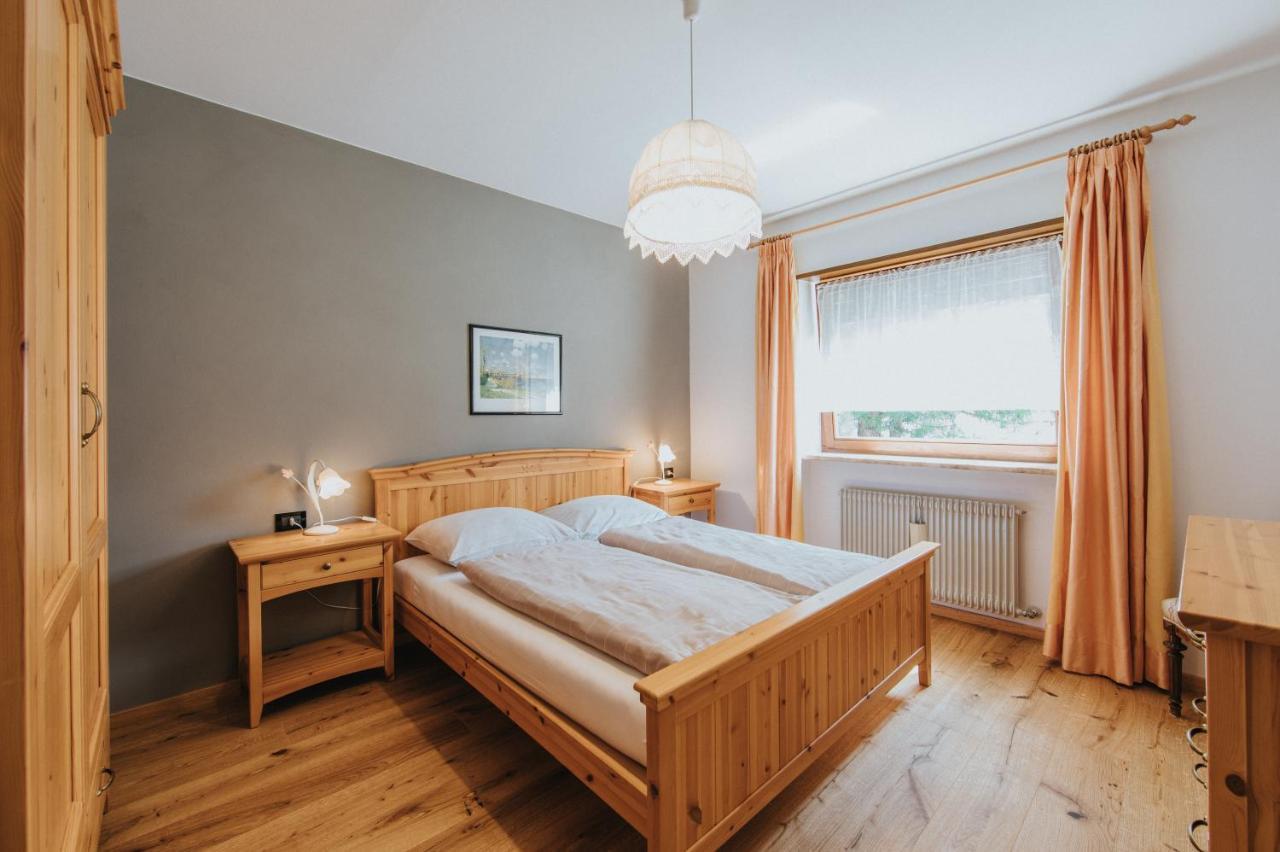 Residence Obermoarhof - Family Apartments With Pool & Playground Vandoies Kültér fotó