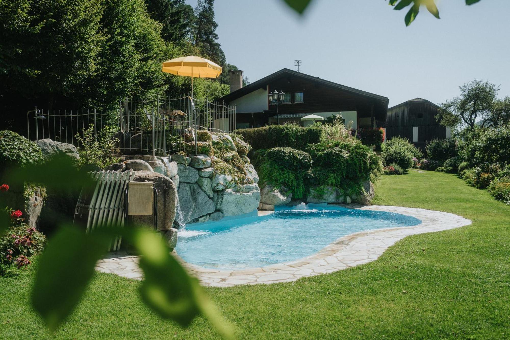 Residence Obermoarhof - Family Apartments With Pool & Playground Vandoies Kültér fotó